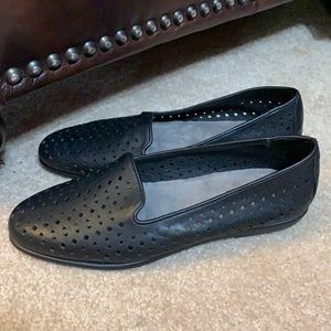 Aerosoles StitchNTurn Women’s Flats